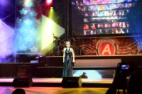 /album/vocalist/a393476-304004006288646-1798653719-n-jpg/